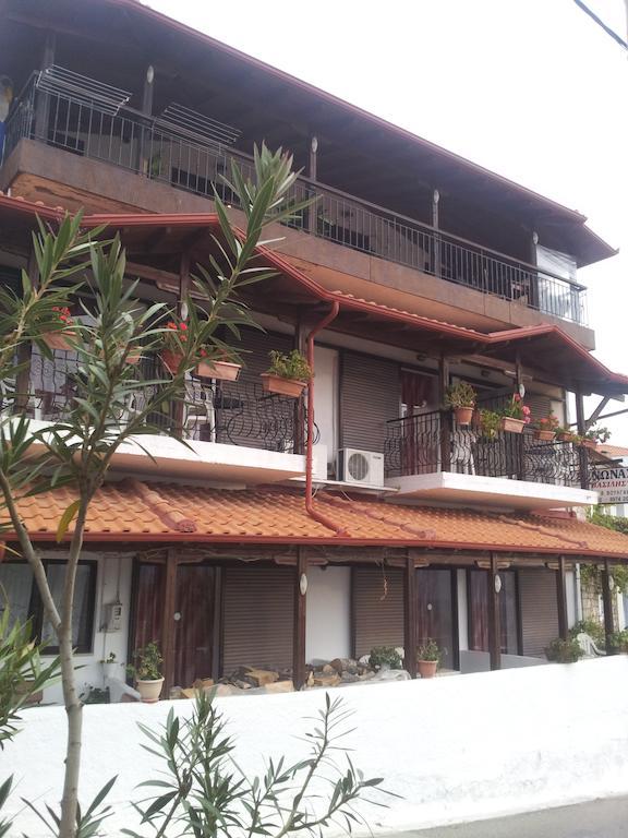 Vassilis Guesthouse Rapsáni Dış mekan fotoğraf